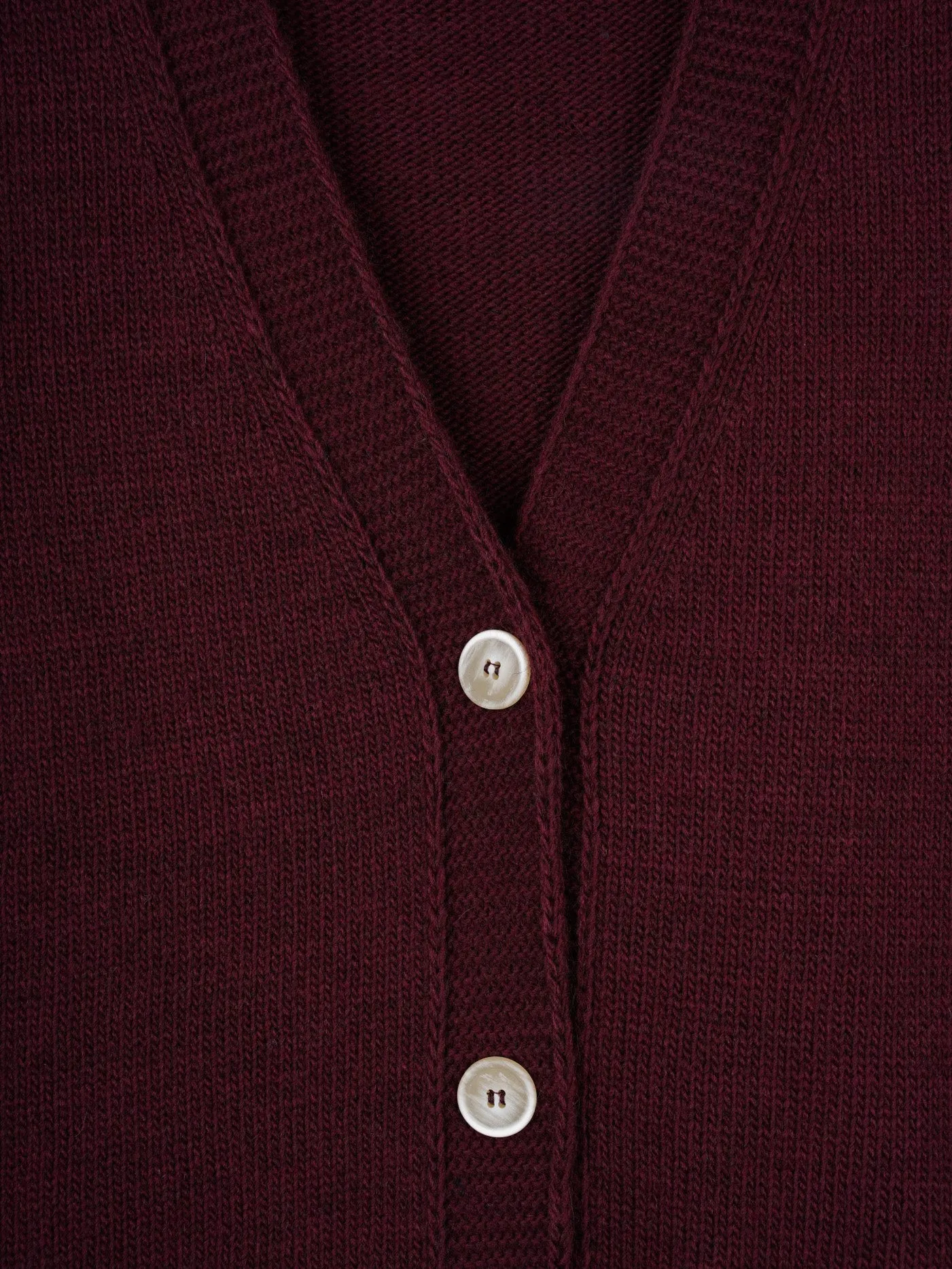 BURGUNDY KNITTED VEST