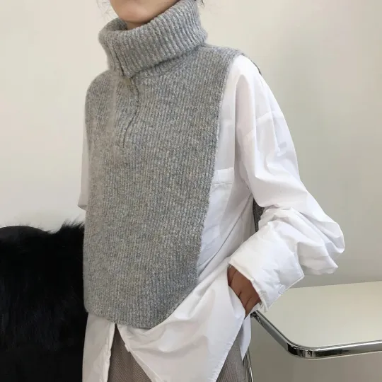 Fashionable Knitted Turtleneck Fashion Vest (One Size)