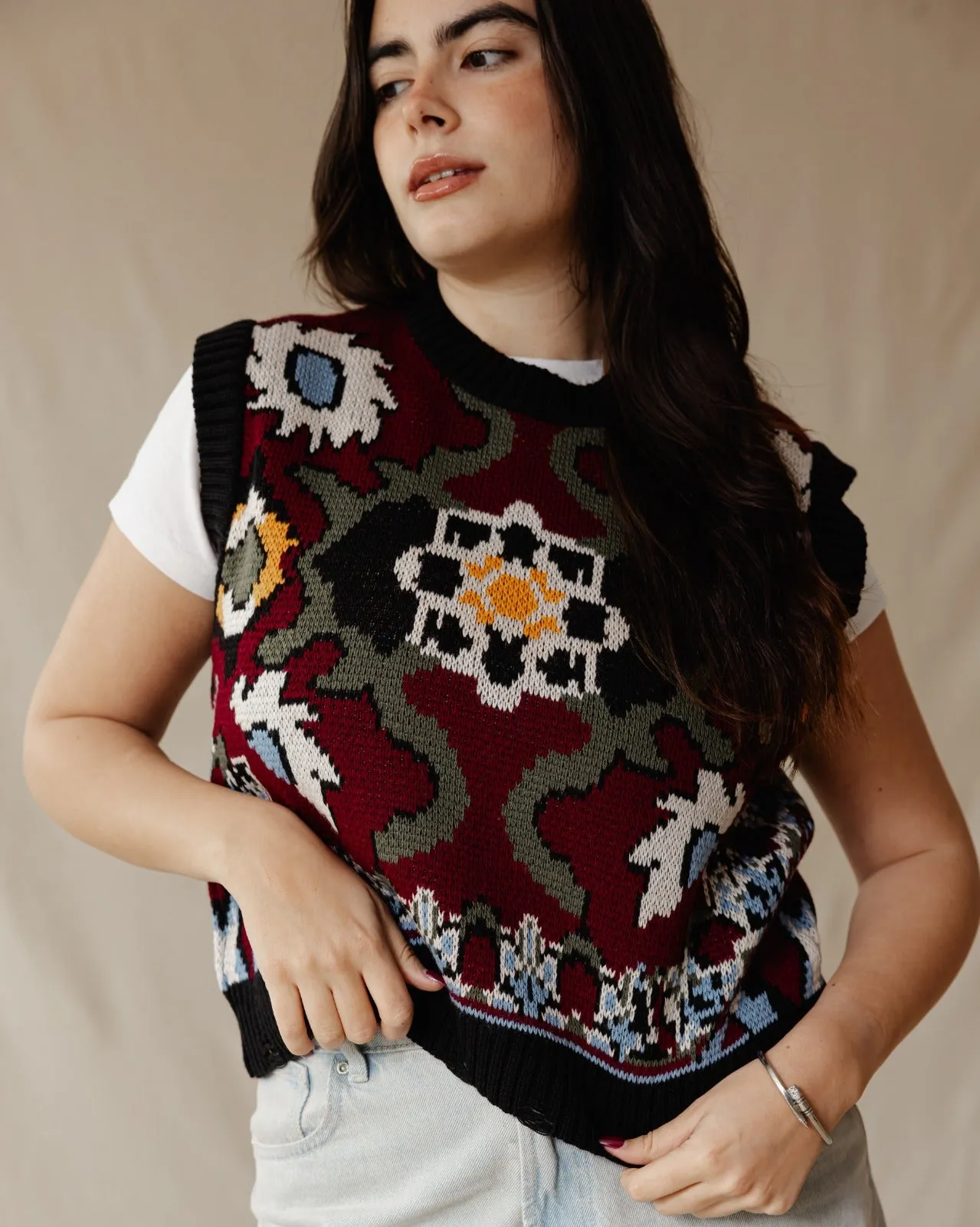 Kolaje Knitted Vest