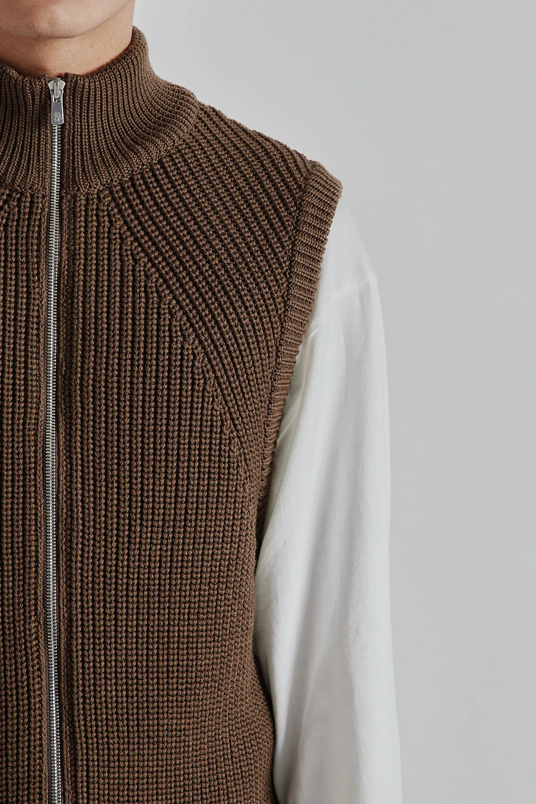 Signature Zip-Up Vest - Olive